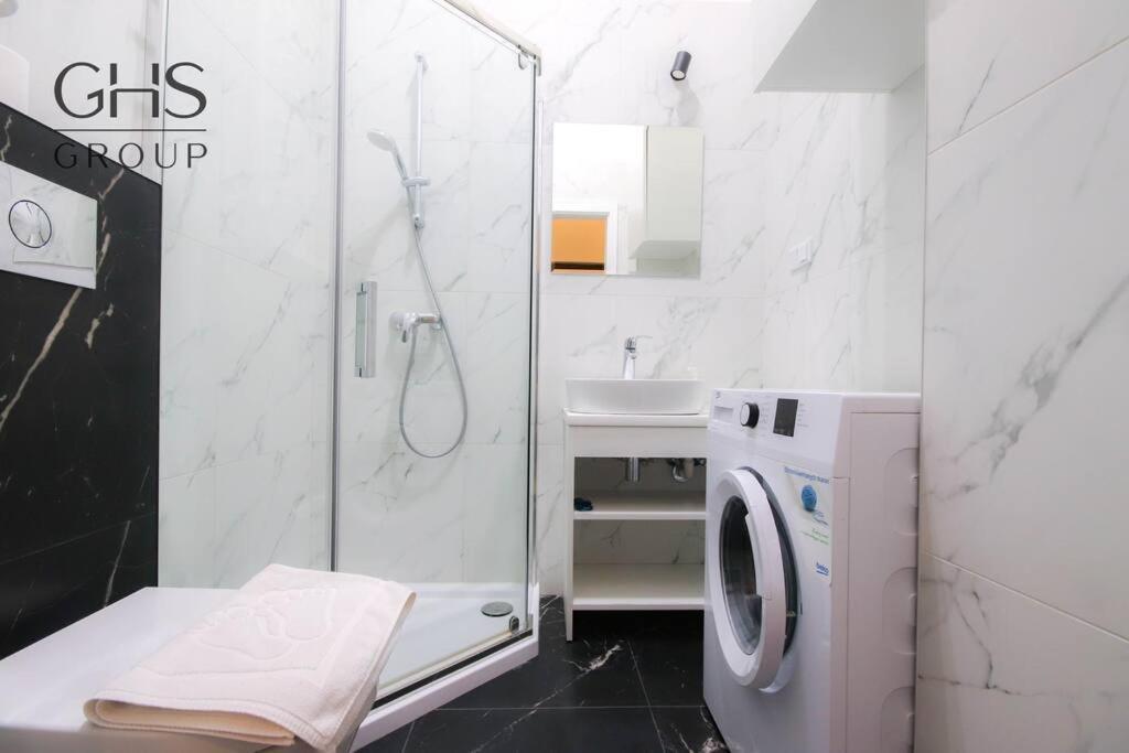 Apartament W Zabytkowej Kamienicy, Strzelecka 19 كراكوفيا المظهر الخارجي الصورة